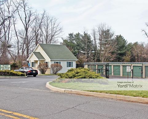 Source URL: https://cdnsc.rentcafe.com/dmslivecafe/3/1075284/1075284-1-2.jpg?width=-1&height=385&quality=80