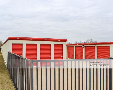 Source URL: https://cdnsc.rentcafe.com/dmslivecafe/3/1075288/1075288-1-5.jpg?width=-1&height=385&quality=80