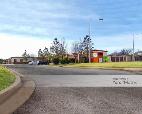 Source URL: https://cdnsc.rentcafe.com/dmslivecafe/3/1075301/1075301-1-2.jpg?width=-1&height=385&quality=80