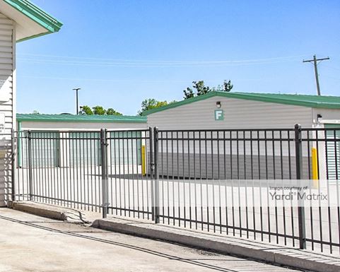 Source URL: https://cdnsc.rentcafe.com/dmslivecafe/3/1075302/1075302-1-2.jpg?width=-1&height=385&quality=80