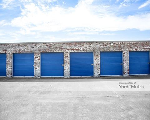 Source URL: https://cdnsc.rentcafe.com/dmslivecafe/3/1075305/1075305-1-4.jpg?width=-1&height=385&quality=80