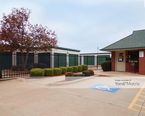 Source URL: https://cdnsc.rentcafe.com/dmslivecafe/3/1075308/1075308-1-3.jpg?width=-1&height=385&quality=80