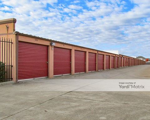 Source URL: https://cdnsc.rentcafe.com/dmslivecafe/3/1075309/1075309-1-3.jpg?width=-1&height=385&quality=80