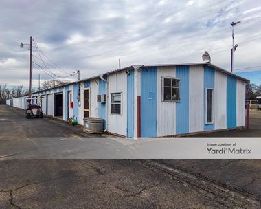 Storage Units for Rent available at 14675 South Coltrane Drive, Edmond, OK 73034