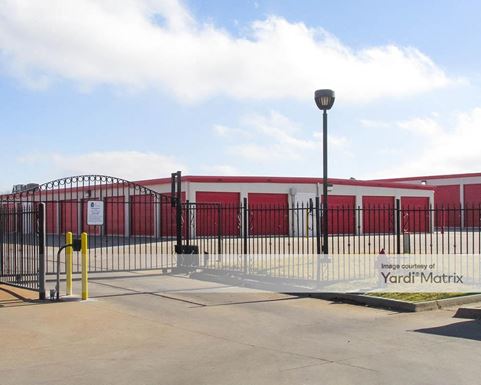 Source URL: https://cdnsc.rentcafe.com/dmslivecafe/3/1075322/1075322-1-4.jpg?width=-1&height=385&quality=80