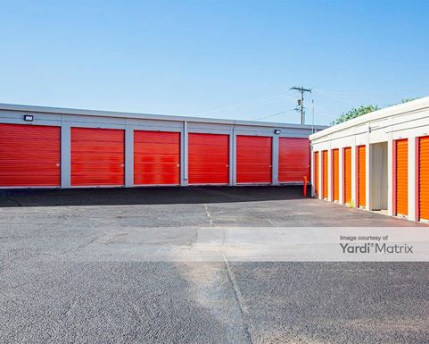 Source URL: https://cdnsc.rentcafe.com/dmslivecafe/3/1075323/1075323-1-3.jpg?width=-1&height=385&quality=80