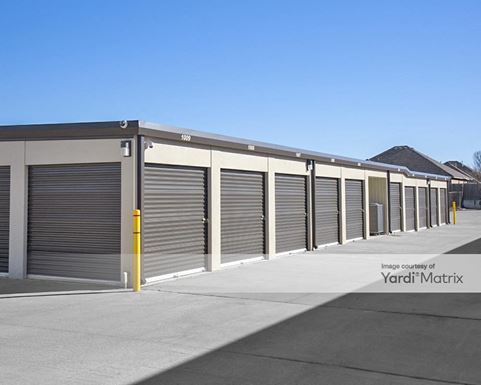 Source URL: https://cdnsc.rentcafe.com/dmslivecafe/3/1075347/1075347-1-3.jpg?width=-1&height=385&quality=80