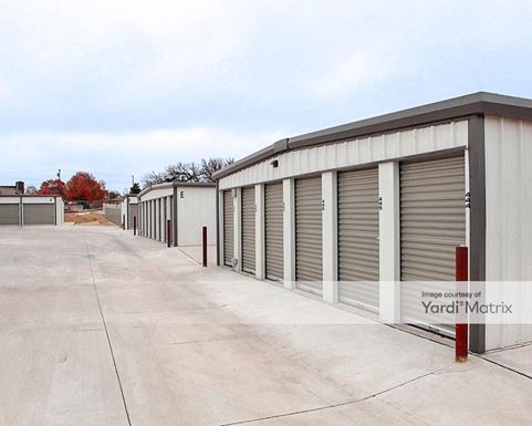 Source URL: https://cdnsc.rentcafe.com/dmslivecafe/3/1075352/1075352-1-6.jpg?width=-1&height=385&quality=80