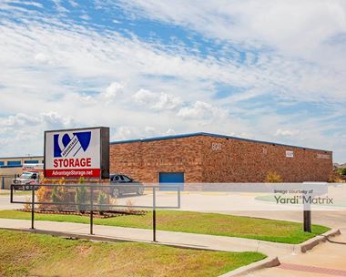 Storage Units for Rent available at 5802 NW 164th Street, Edmond, OK 73013