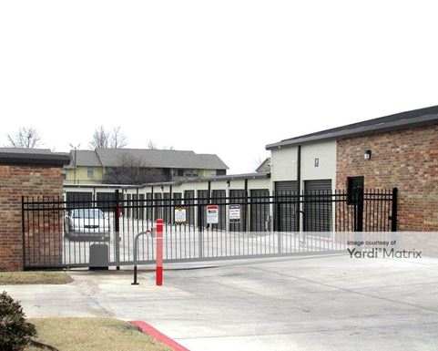 Source URL: https://cdnsc.rentcafe.com/dmslivecafe/3/1075355/1075355-1-5.jpg?width=-1&height=385&quality=80