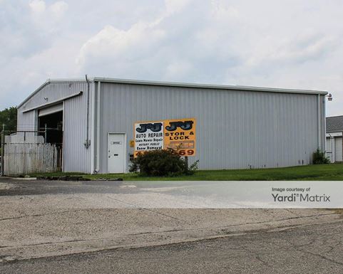 Source URL: https://cdnsc.rentcafe.com/dmslivecafe/3/1075362/1075362-1-4.jpg?width=-1&height=385&quality=80