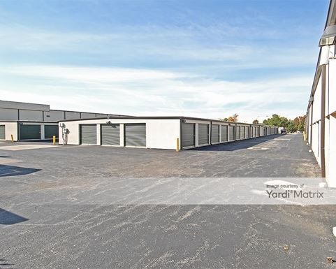 Source URL: https://cdnsc.rentcafe.com/dmslivecafe/3/1075403/1075403-1-5.jpg?width=-1&height=385&quality=80