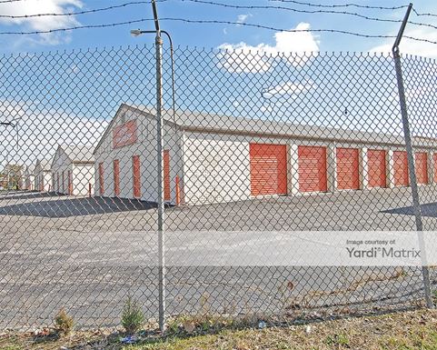 Source URL: https://cdnsc.rentcafe.com/dmslivecafe/3/1075417/1075417-1-4.jpg?width=-1&height=385&quality=80