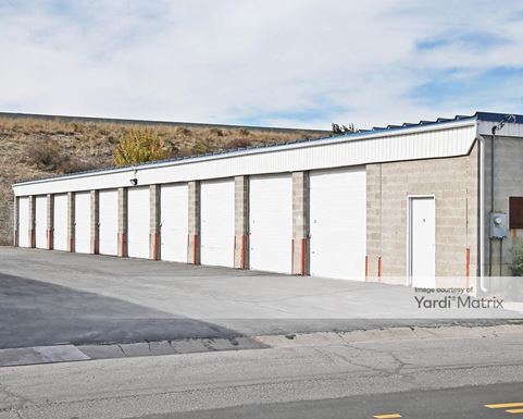 Source URL: https://cdnsc.rentcafe.com/dmslivecafe/3/1075437/1075437-1-2.jpg?width=-1&height=385&quality=80