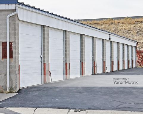 Source URL: https://cdnsc.rentcafe.com/dmslivecafe/3/1075437/1075437-1-4.jpg?width=-1&height=385&quality=80