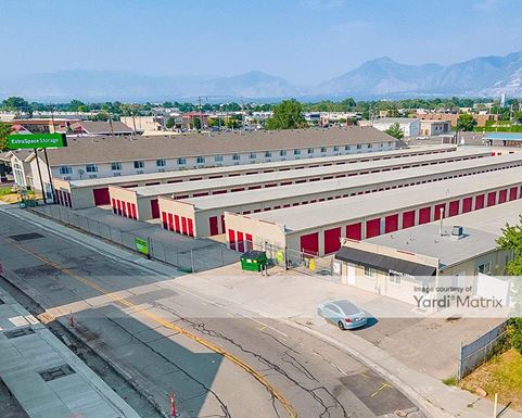 Source URL: https://cdnsc.rentcafe.com/dmslivecafe/3/1075465/1075465-1-3.jpg?width=-1&height=385&quality=80