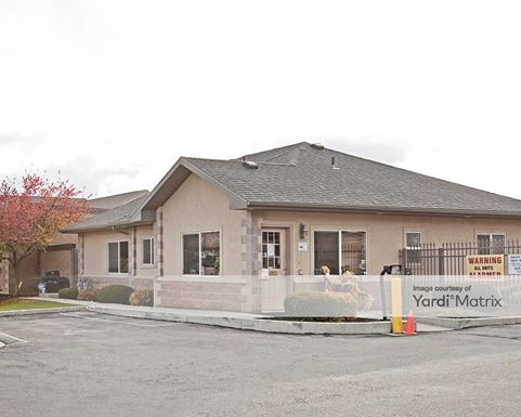 Source URL: https://cdnsc.rentcafe.com/dmslivecafe/3/1075488/1075488-1-2.jpg?width=-1&height=385&quality=80