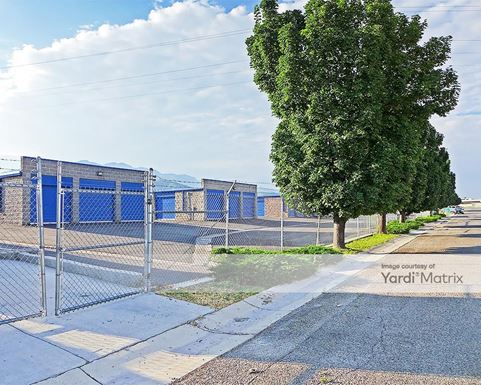 Source URL: https://cdnsc.rentcafe.com/dmslivecafe/3/1075491/1075491-1-2.jpg?width=-1&height=385&quality=80