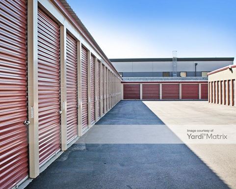 Source URL: https://cdnsc.rentcafe.com/dmslivecafe/3/1075495/1075495-1-3.jpg?width=-1&height=385&quality=80