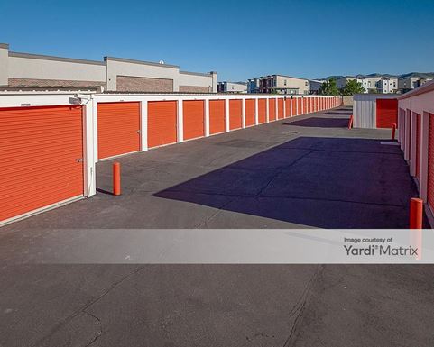 Source URL: https://cdnsc.rentcafe.com/dmslivecafe/3/1075496/1075496-1-4.jpg?width=-1&height=385&quality=80