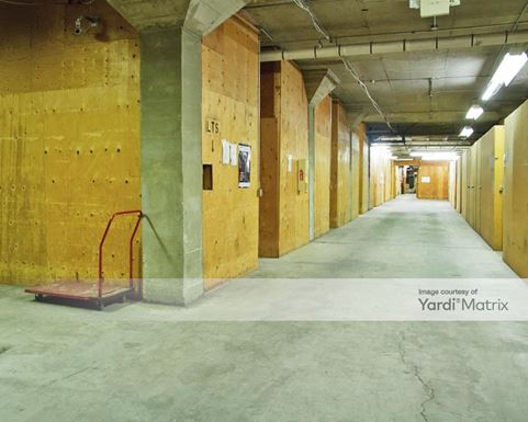 Source URL: https://cdnsc.rentcafe.com/dmslivecafe/3/1075497/1075497-1-3.jpg?width=-1&height=385&quality=80