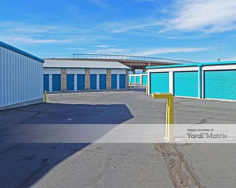 Source URL: https://cdnsc.rentcafe.com/dmslivecafe/3/1075499/1075499-1-2.jpg?width=-1&height=385&quality=80