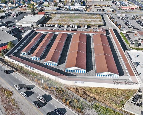 Source URL: https://cdnsc.rentcafe.com/dmslivecafe/3/1075504/1075504-1-4.jpg?width=-1&height=385&quality=80