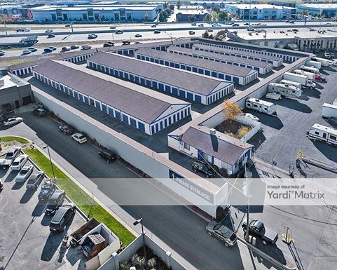 Source URL: https://cdnsc.rentcafe.com/dmslivecafe/3/1075504/1075504-1-6.jpg?width=-1&height=385&quality=80