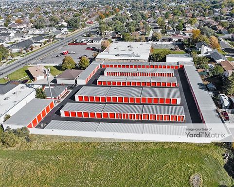 Source URL: https://cdnsc.rentcafe.com/dmslivecafe/3/1075511/1075511-1-3.jpg?width=-1&height=385&quality=80