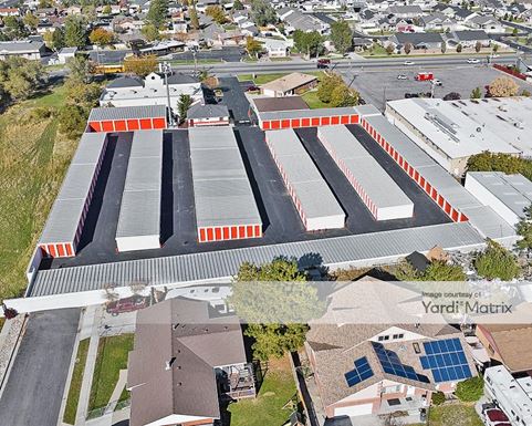 Source URL: https://cdnsc.rentcafe.com/dmslivecafe/3/1075511/1075511-1-4.jpg?width=-1&height=385&quality=80