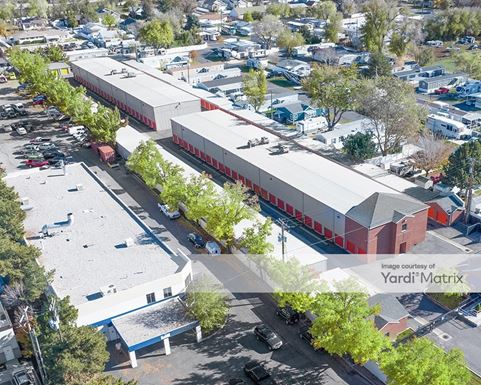 Source URL: https://cdnsc.rentcafe.com/dmslivecafe/3/1075513/1075513-1-5.jpg?width=-1&height=385&quality=80