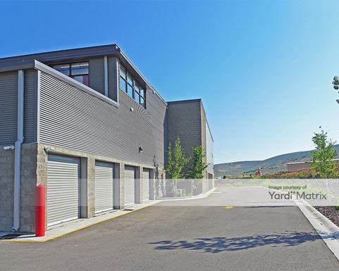 Source URL: https://cdnsc.rentcafe.com/dmslivecafe/3/1075517/1075517-1-2.jpg?width=-1&height=385&quality=80