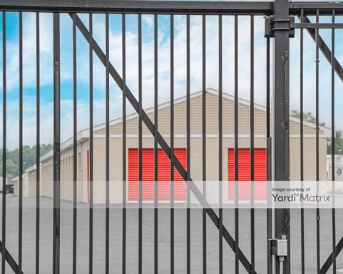 Source URL: https://cdnsc.rentcafe.com/dmslivecafe/3/1075539/1075539-1-4.jpg?width=-1&height=385&quality=80