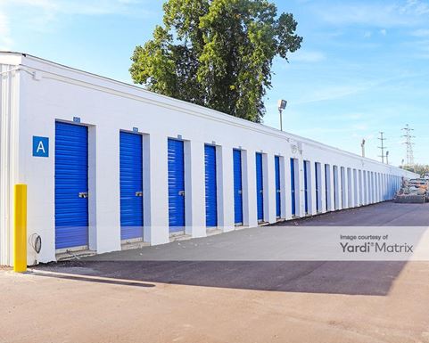 Source URL: https://cdnsc.rentcafe.com/dmslivecafe/3/1075585/1075585-1-2.jpg?width=-1&height=385&quality=80