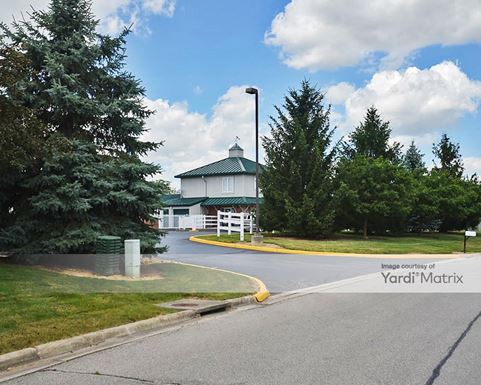 Source URL: https://cdnsc.rentcafe.com/dmslivecafe/3/1075612/1075612-1-5.jpg?width=-1&height=385&quality=80