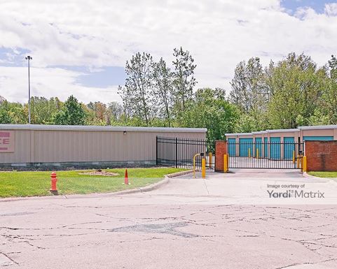 Source URL: https://cdnsc.rentcafe.com/dmslivecafe/3/1075614/1075614-1-2.jpg?width=-1&height=385&quality=80