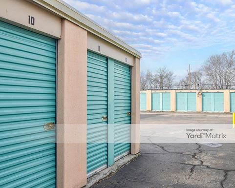 Source URL: https://cdnsc.rentcafe.com/dmslivecafe/3/1075624/1075624-1-2.jpg?width=-1&height=385&quality=80