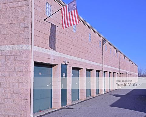 Source URL: https://cdnsc.rentcafe.com/dmslivecafe/3/1075649/1075649-1-2.jpg?width=-1&height=385&quality=80