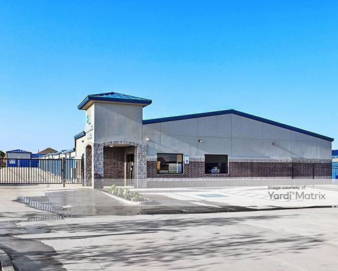 Source URL: https://cdnsc.rentcafe.com/dmslivecafe/3/1075699/1075699-1-5.jpg?width=-1&height=385&quality=80