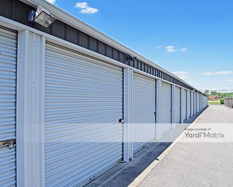 Source URL: https://cdnsc.rentcafe.com/dmslivecafe/3/1075713/1075713-1-5.jpg?width=-1&height=385&quality=80