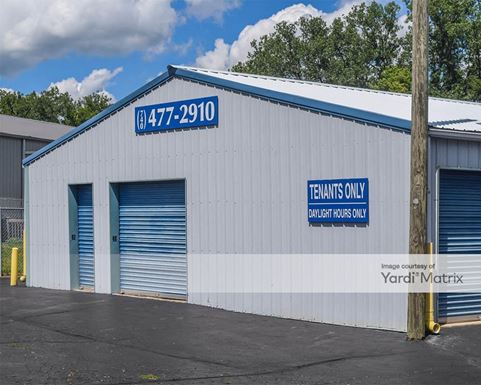 Source URL: https://cdnsc.rentcafe.com/dmslivecafe/3/1075735/1075735-1-5.jpg?width=-1&height=385&quality=80