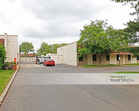 Source URL: https://cdnsc.rentcafe.com/dmslivecafe/3/1075738/1075738-1-3.jpg?width=-1&height=385&quality=80