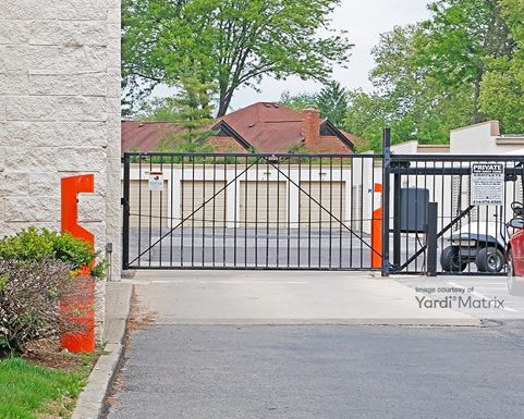 Source URL: https://cdnsc.rentcafe.com/dmslivecafe/3/1075738/1075738-1-4.jpg?width=-1&height=385&quality=80