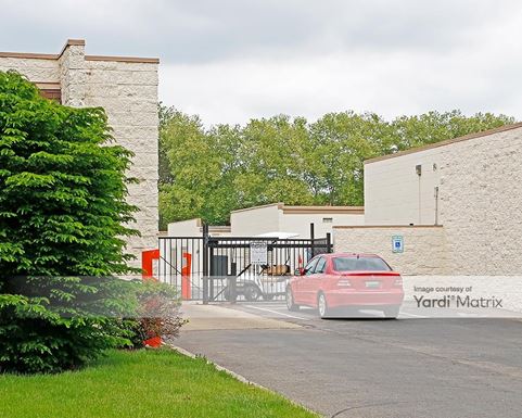 Source URL: https://cdnsc.rentcafe.com/dmslivecafe/3/1075738/1075738-1-5.jpg?width=-1&height=385&quality=80