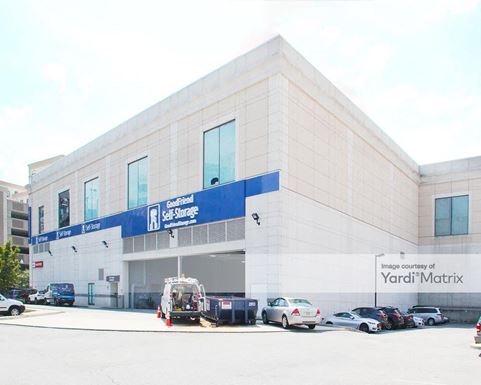 Source URL: https://cdnsc.rentcafe.com/dmslivecafe/3/1075754/1075754-1-2.jpg?width=-1&height=385&quality=80