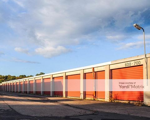 Source URL: https://cdnsc.rentcafe.com/dmslivecafe/3/1075755/1075755-1-6.jpg?width=-1&height=385&quality=80