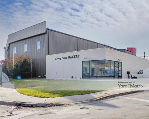 Source URL: https://cdnsc.rentcafe.com/dmslivecafe/3/1075758/1075758-1-4.jpg?width=-1&height=385&quality=80