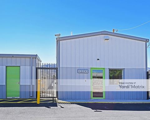 Source URL: https://cdnsc.rentcafe.com/dmslivecafe/3/1075767/1075767-1-2.jpg?width=-1&height=385&quality=80