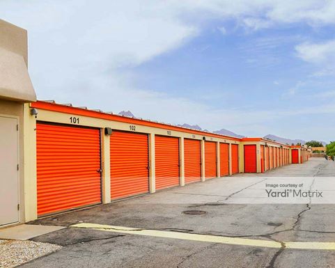 Source URL: https://cdnsc.rentcafe.com/dmslivecafe/3/1075795/1075795-1-3.jpg?width=-1&height=385&quality=80