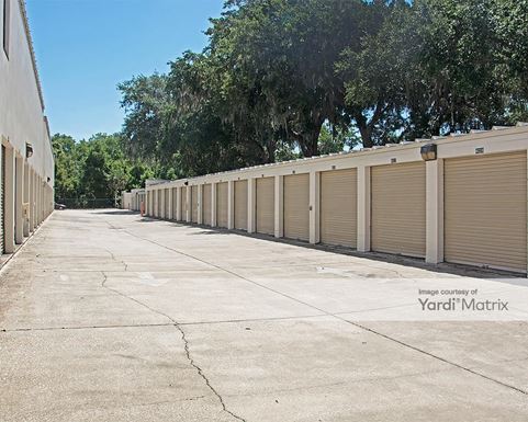 Source URL: https://cdnsc.rentcafe.com/dmslivecafe/3/1075844/1075844-1-4.jpg?width=-1&height=385&quality=80